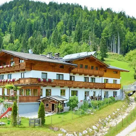 Gasthof Badhaus بيت ضيافة