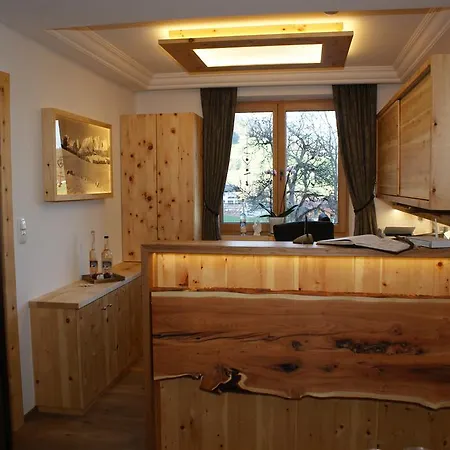 Gasthof Badhaus بيت ضيافة *