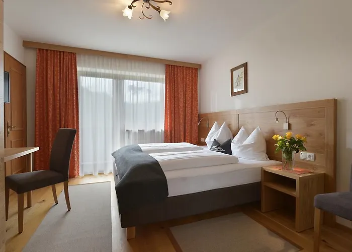 Gasthof Badhaus Guest house Soll