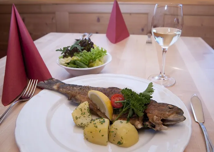 Gasthof Badhaus Guest house Soll